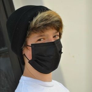 Meet your Posher, Lily